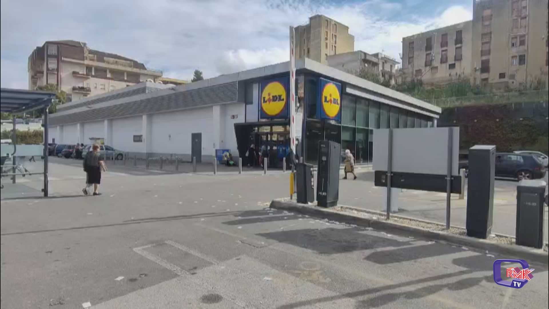 Canicattì. Accoltellato cassiere in un supermercato